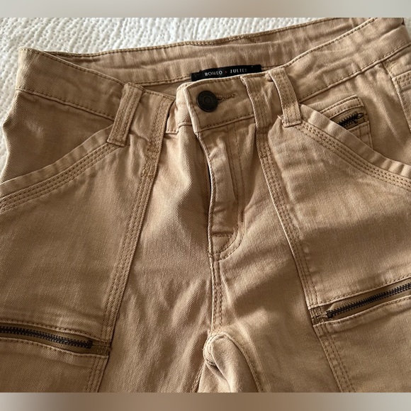 Pants - Picture 2 of 5